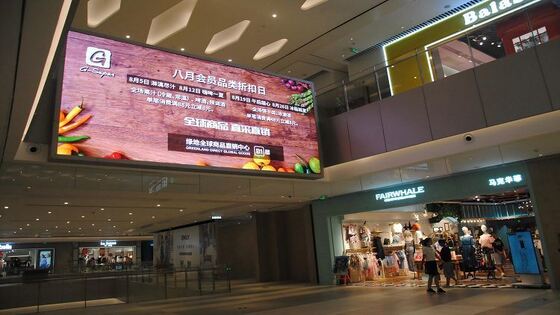 초 얇은 22.5mm 두께 LED 가벼운 무게 캐비닛 회의실을위한 고 해상도