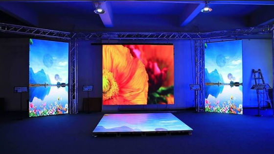 부드러운 시각 성능, 맞춤형 LED 디스플레이 200W / Sqm 3.91mm 픽셀 피치