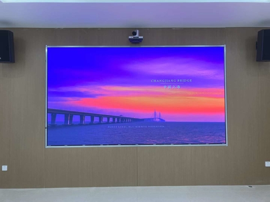 32 * 16cm 애니메이션 소형 픽셀 LED 디스플레이 ODM 640 * 480mm 캐비닛