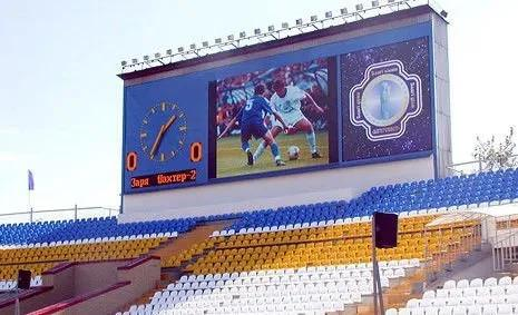 1 P4mm LED 디스플레이에서 야외 주도하는 비디오 월 1R1G1B 3을 맞추어주세요
