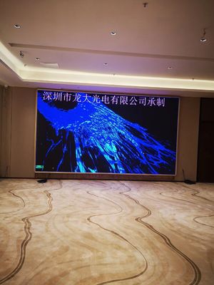 디지털 사이니지 월 3840Hz P4 LED 비디오 월 광고 320 * 160mm