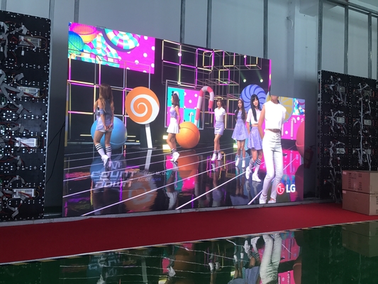 4500cd/ M2 가지고 다닐 수 있는 임대 LED 디스플레이 로에스 CCC IP43