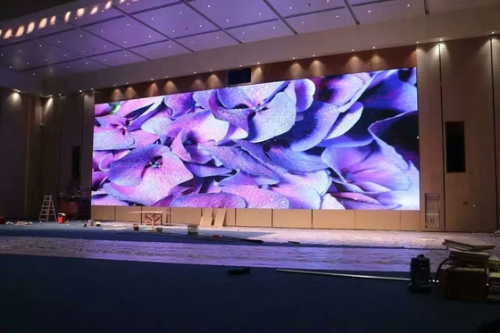 IP21 킹라이트 2020 무대 임대 LED 디스플레이 큰 2.97 밀리미터 주도하는 비디오 월 국무